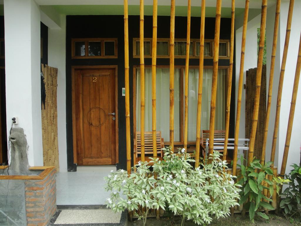 Lara Homestay Kuta  Exterior foto